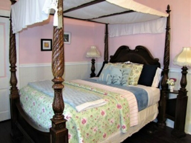 The Olde Mill Inn Bed & Breakfast