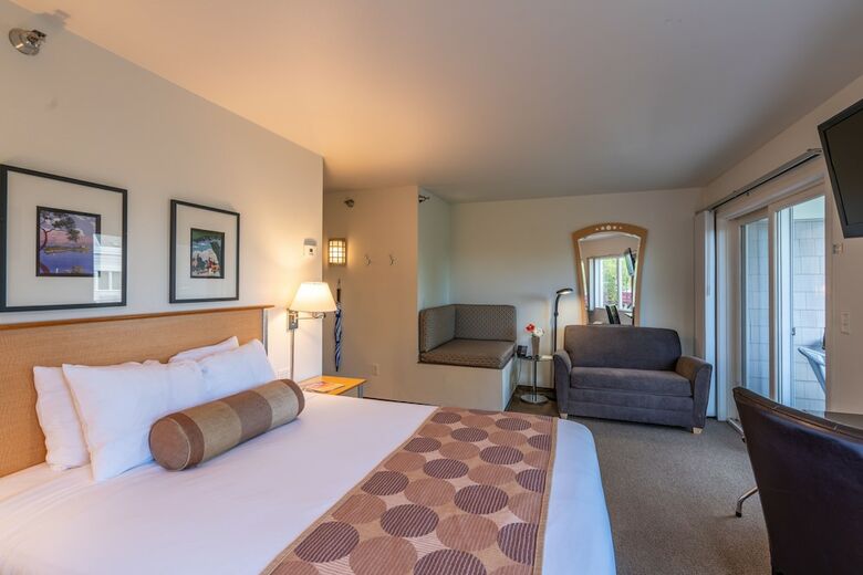 Hotel South Pier Inn