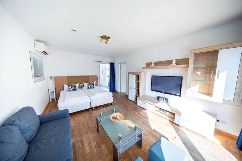Dom Hotel Am R�merbrunnen