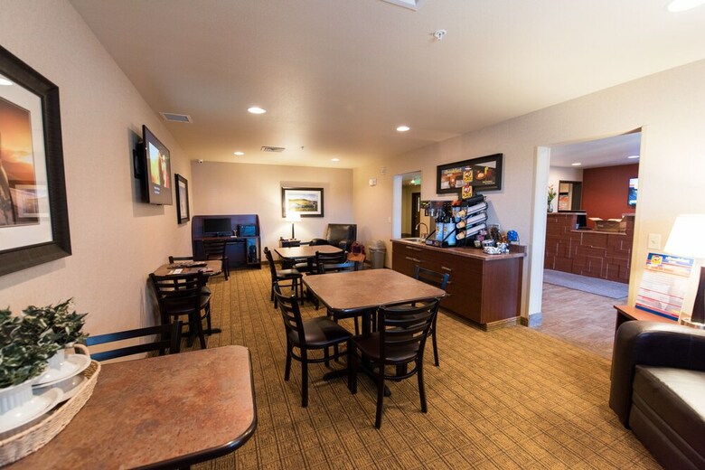 My Place Hotel-grand Forks, Nd