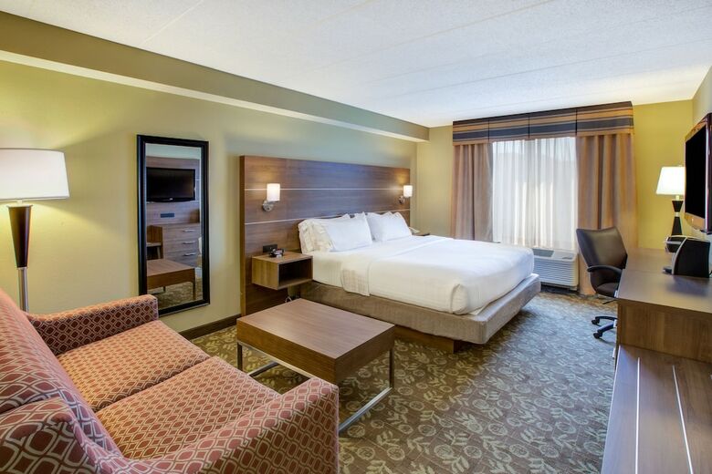 Hotel Holiday Inn Express And Suites Fort Wayne