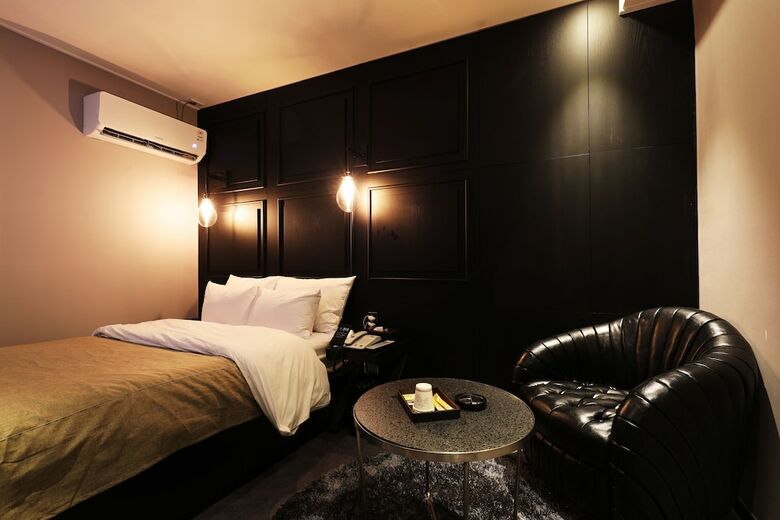 Kaya Latree Hotel