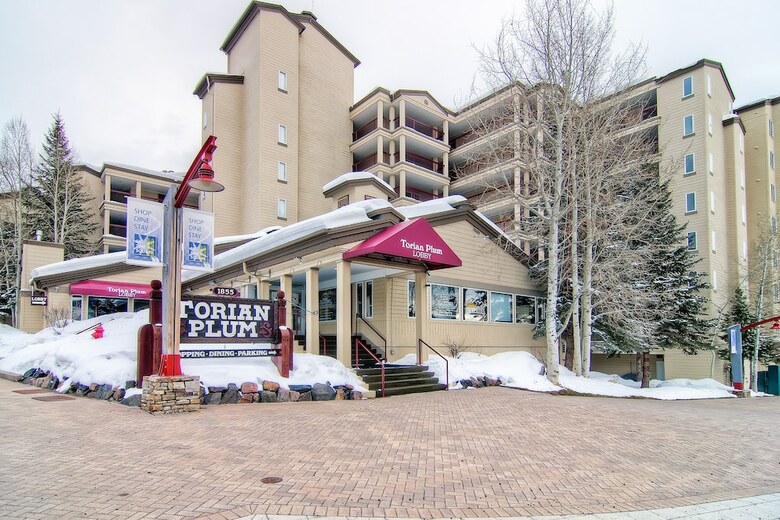 Torian Plum Condominiums By Steamboat Resorts