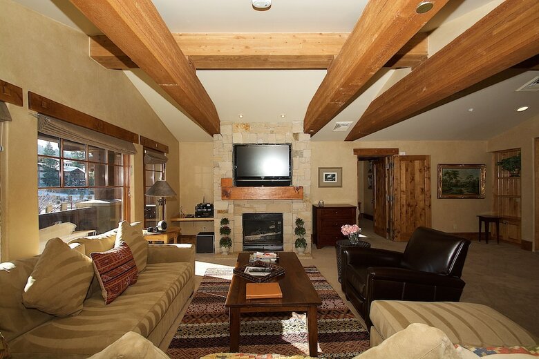 The Chateaux Deer Valley