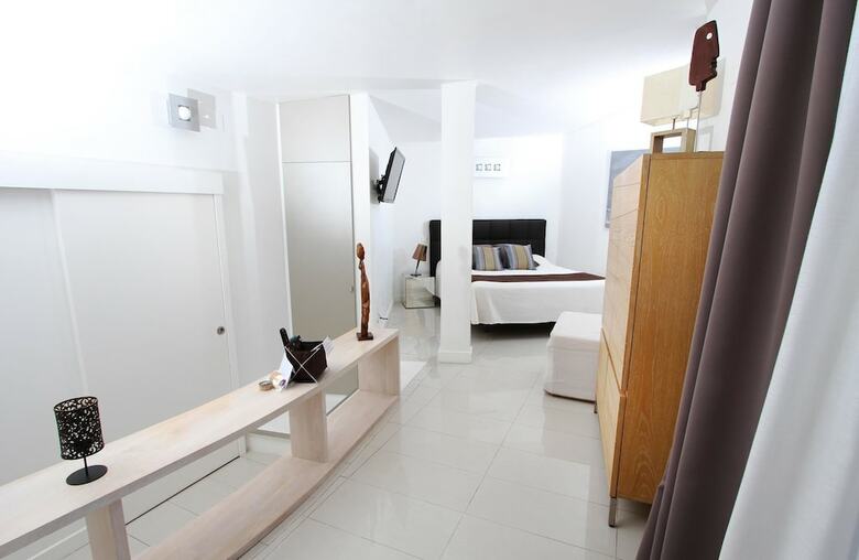 Bleu Mer Duplex Et Suites