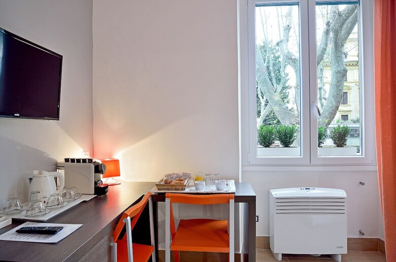 B&B 94rooms Vatican Vigliena