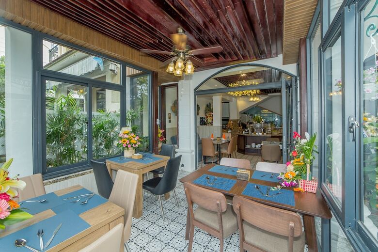 Bed & Breakfast Hoang Trinh Hotel