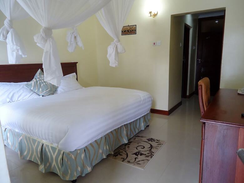 Mvuli Hotel