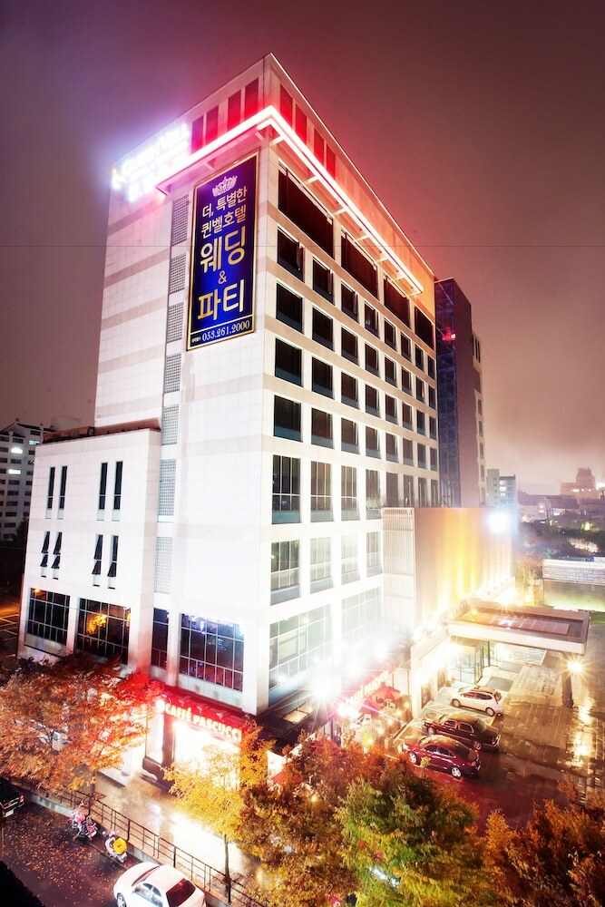 Queen Vell Hotel & Wedding