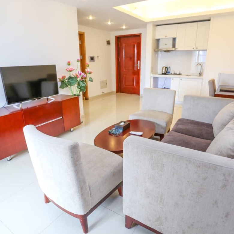 Aohua International Apartment Hotel