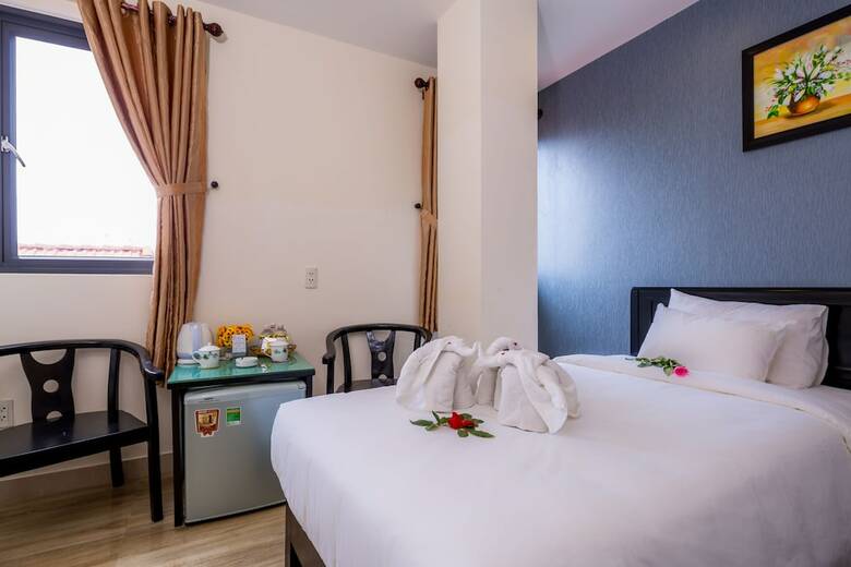 Hotel La Maison Da Nang Beach