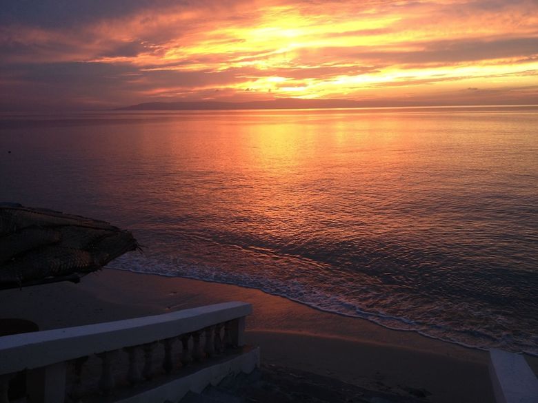 Hotel Wahoo Bay Beach Club & Resort