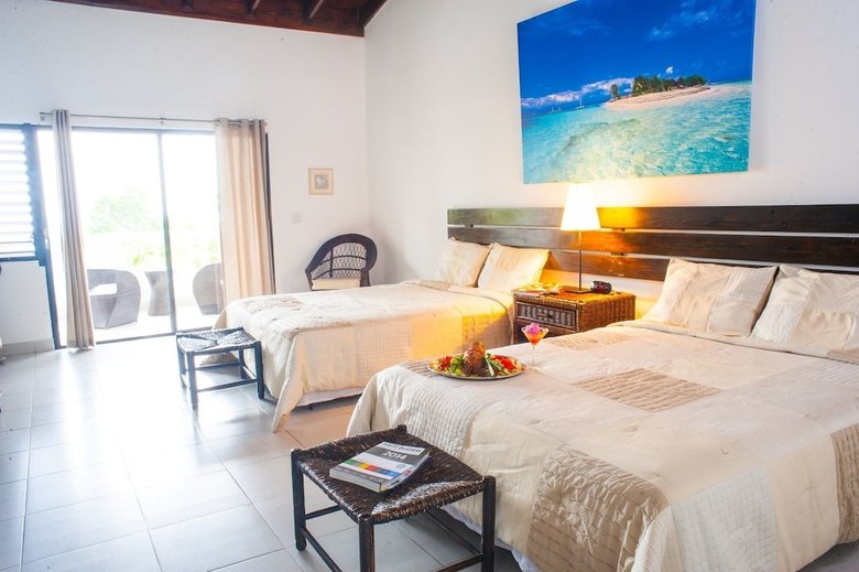 Hotel Wahoo Bay Beach Club & Resort
