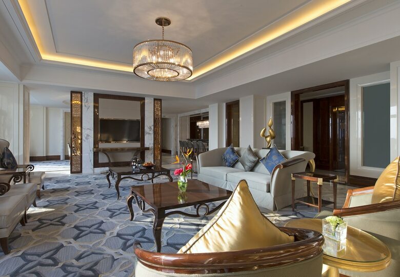 Sheraton Grand Wuhan Hankou Hotel
