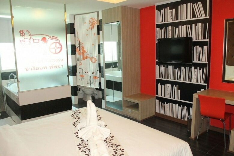 Hotel Chariot Pattaya Residence