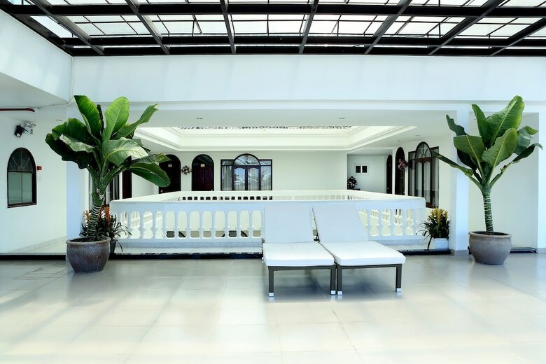 Thien Ha Hotel And Apartment