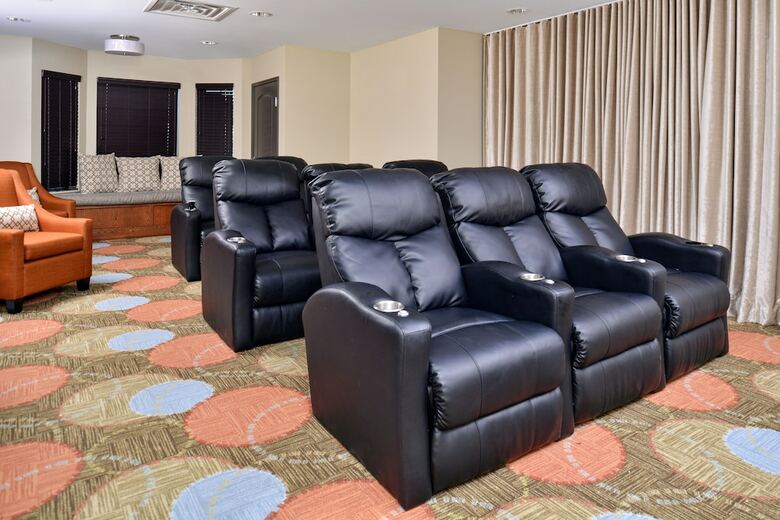 Hotel Staybridge Suites Rochester - Commerce Dr Nw