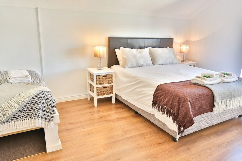 Hotel Abington Manor - Fish Hoek Guesthouse