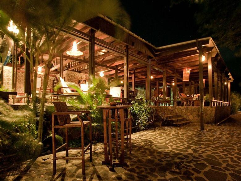 Hotel Firefly Plantation Bequia