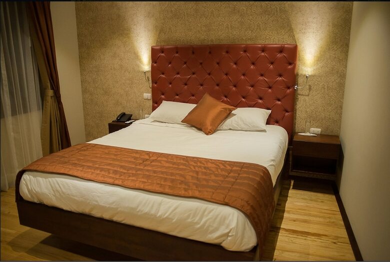 Hotel Santa Lucia House - Forum