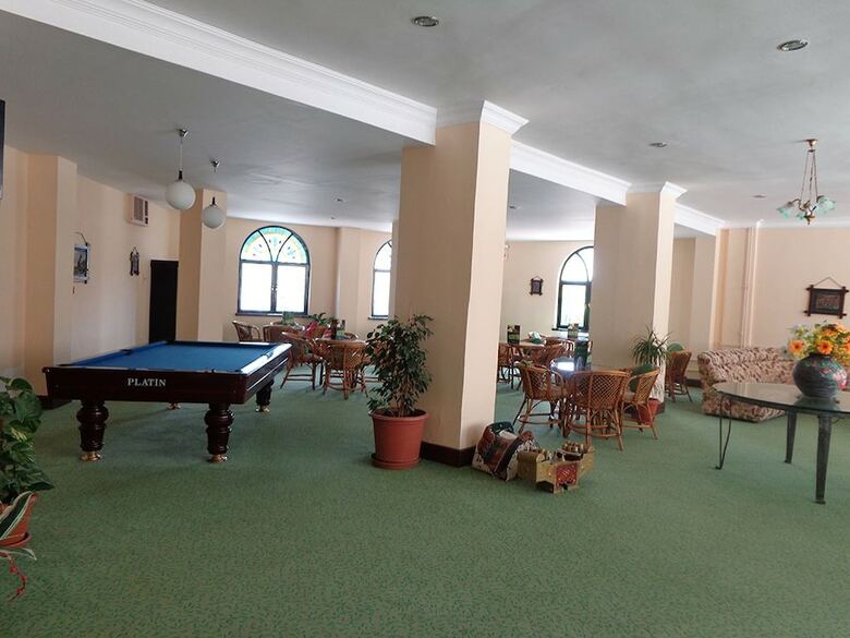 Floria Hotel