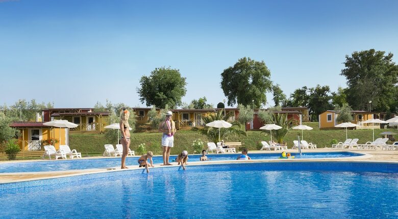 Apartamentos Holiday Homes Relax Village