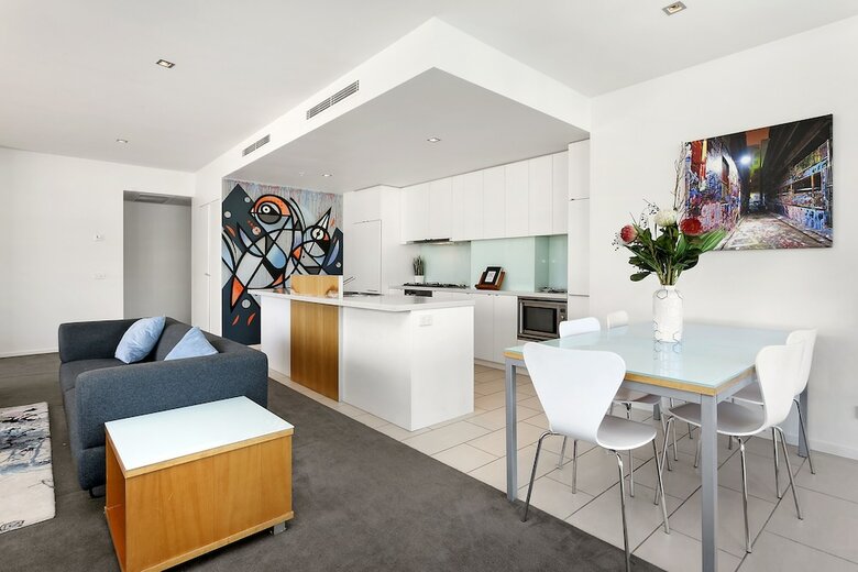 Waterfront Melbourne Apartments
