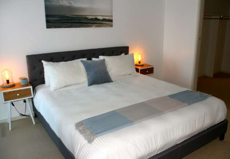 Waterfront Melbourne Apartments