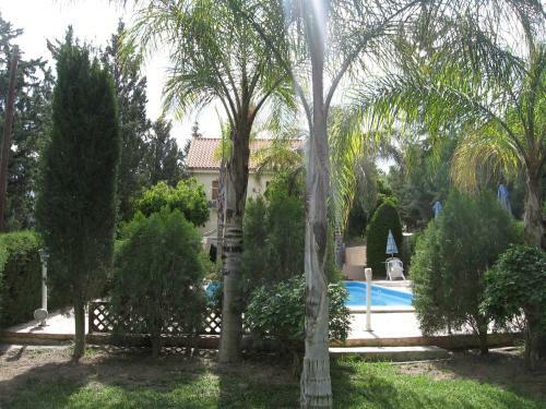 Zena Holiday Villa