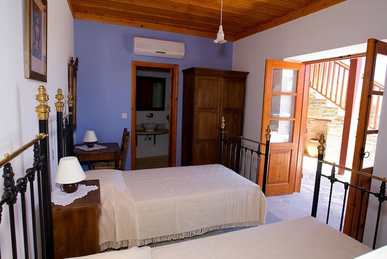 Apartamento Eveleos Country House