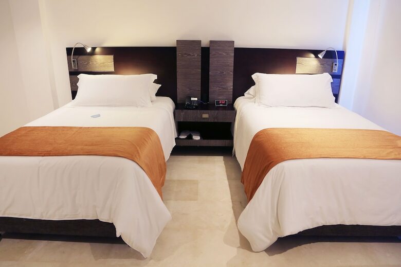 Hotel Washington Plaza By Sercotel