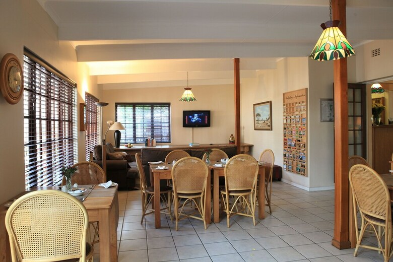 Hotel Loerie Guest Lodge