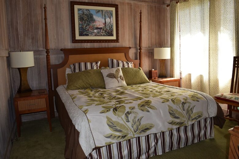 Poipu Bed & Breakfast Inn