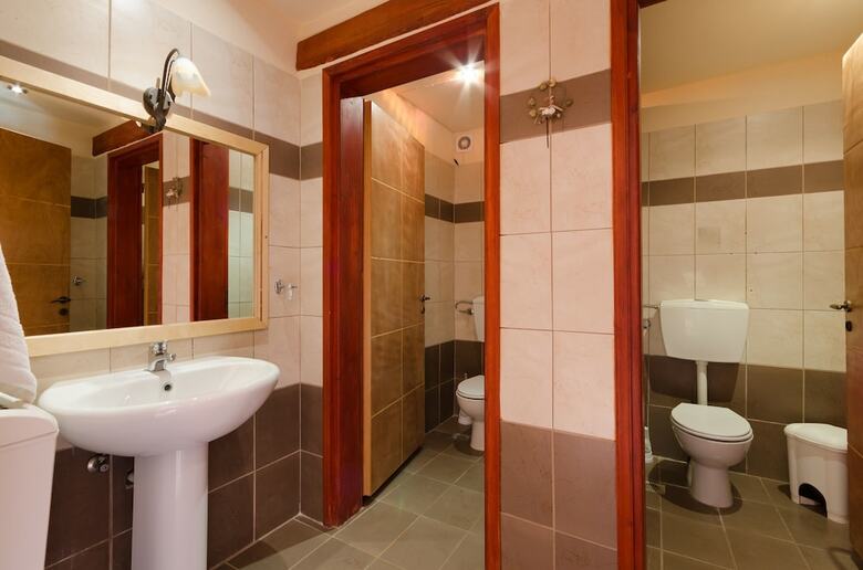 Aparthotel Estate Kares