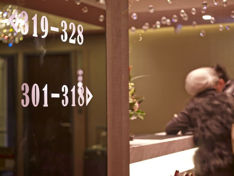 Beauty Hotels Taipei-hotel Bstay