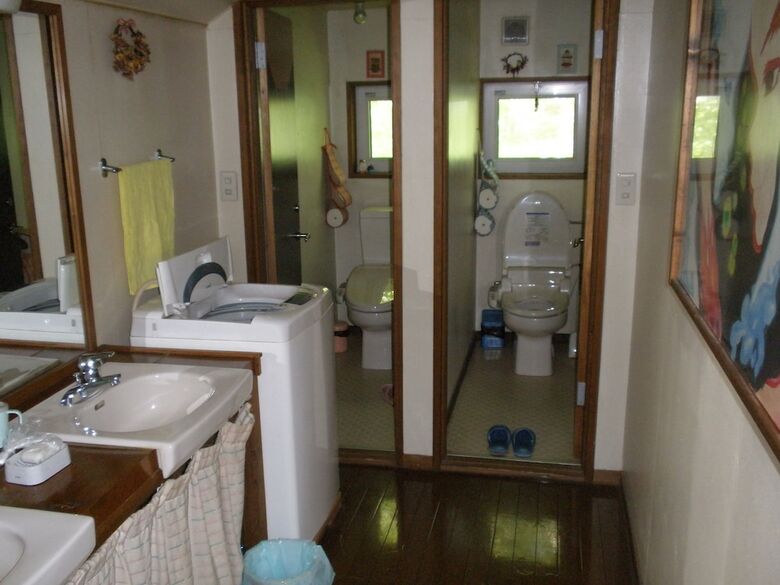 Bed & Breakfast Pension & Restaurant Bistare Kana
