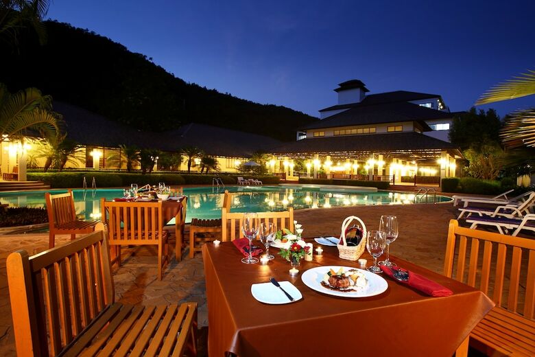 Hotel Alpine Golf Resort Chiang Mai
