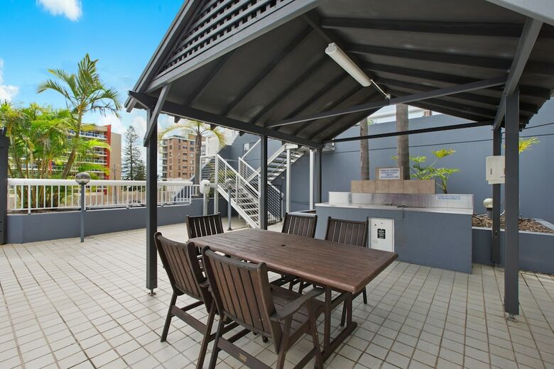 Apartamentos Port Pacific Resort