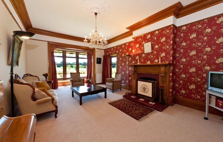 Bed & Breakfast Woodgrove Homestead