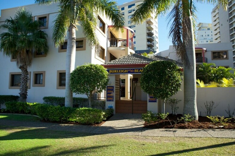 Burleigh On The Beach Holiday Apartments