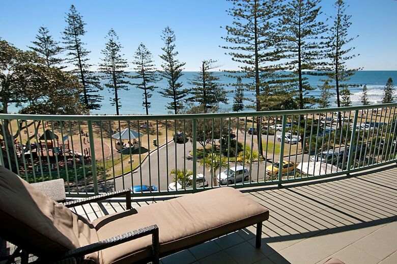 Apartamentos Norfolks On Moffat Beach