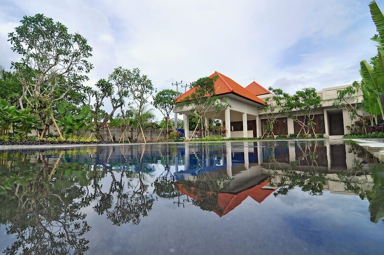 Hotel Taman Ayu Townhouse