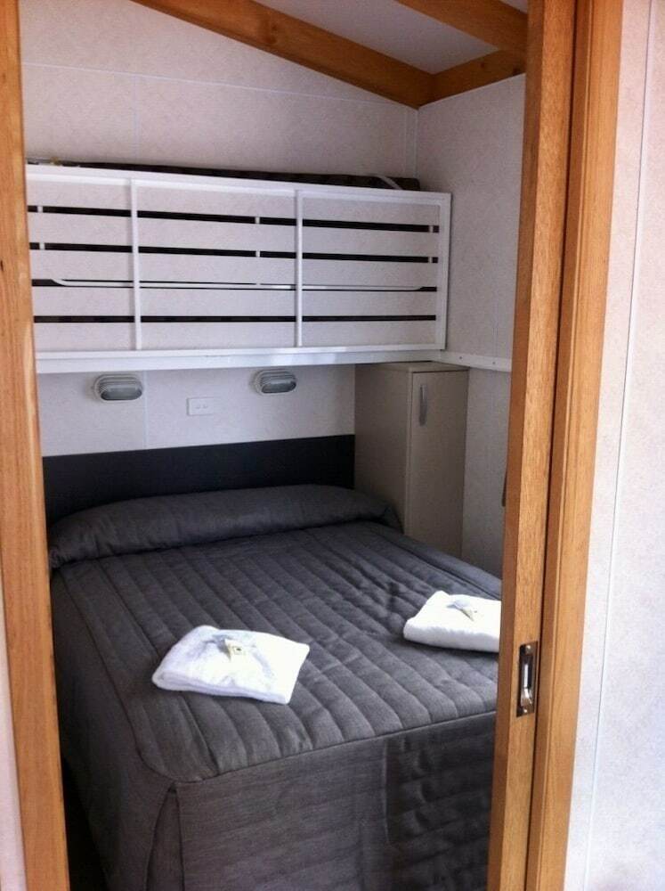 Golden Country Motel & Caravan Park