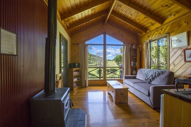 Wisteria Cottage And Cabins