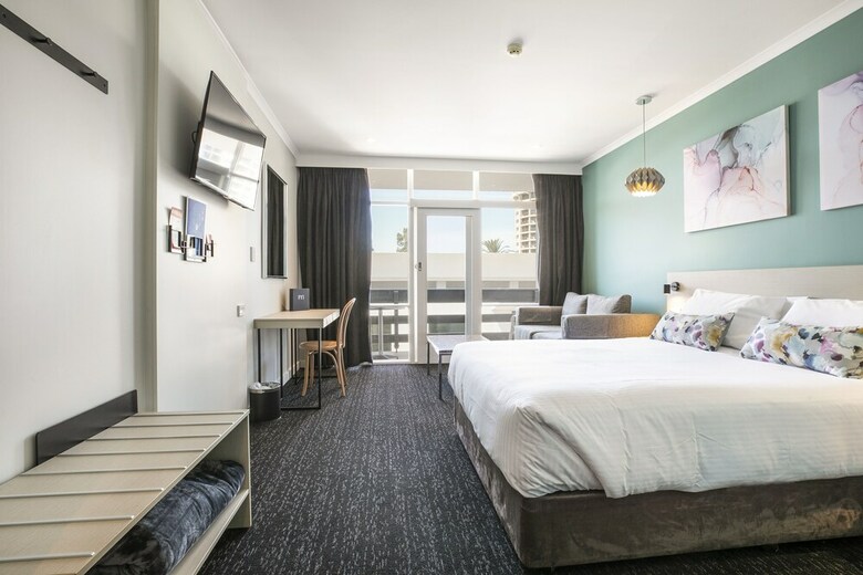 Motel Nightcap At Watermark Glenelg