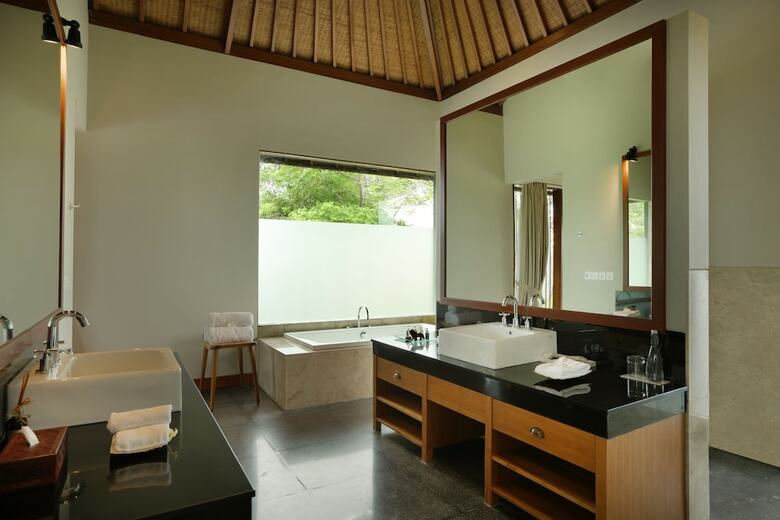Villa The Shanti Residence, Nusa Dua