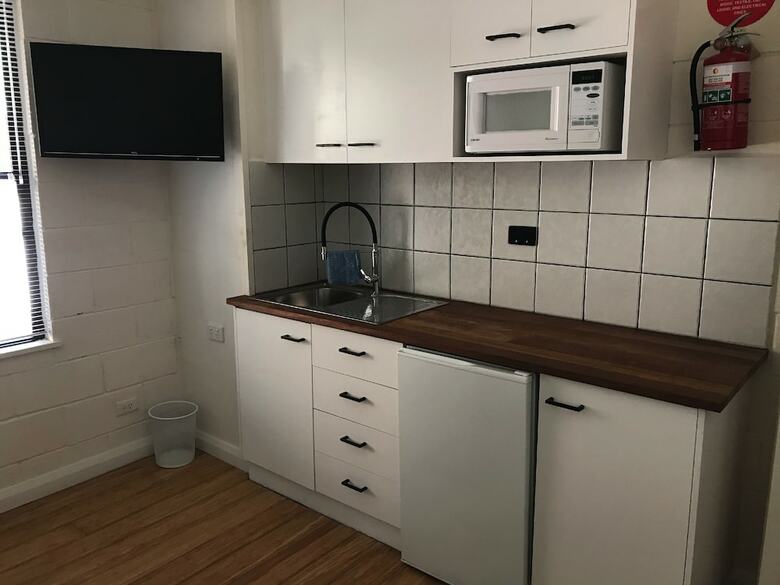 Motel Bright Velo