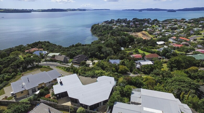 Bed & Breakfast Tahi Lodge - Matakana Coast