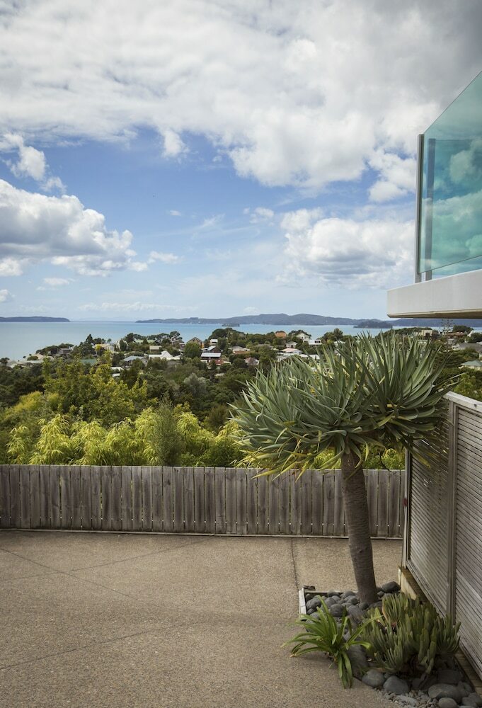 Bed & Breakfast Tahi Lodge - Matakana Coast