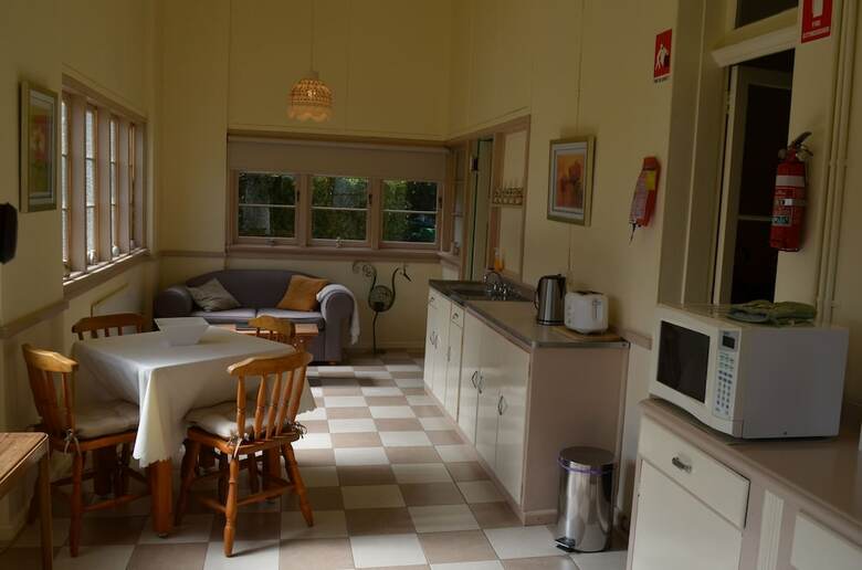 Bed & Breakfast The Old Parkes Convent
